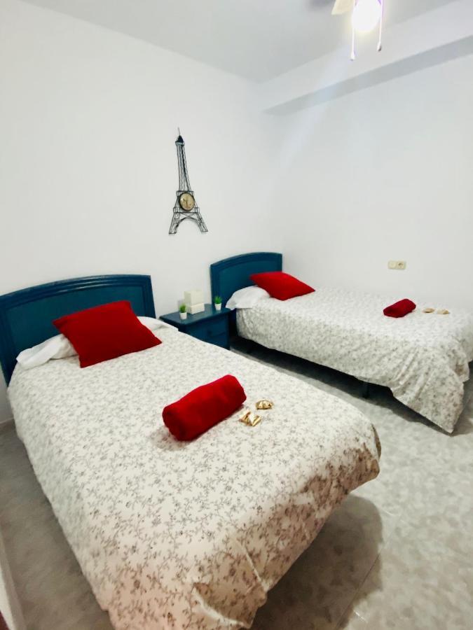 Casa Carmen Primera Linea De Playa Malaga Ngoại thất bức ảnh